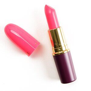 MAC Cosmetics: Saucy Little Darling Amplified Crème Lipstick - Limited Edition